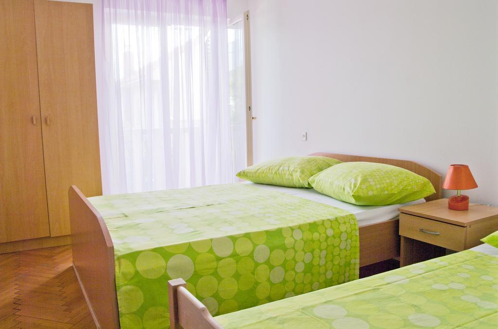 Apartments Ruzic Podstrana Luaran gambar