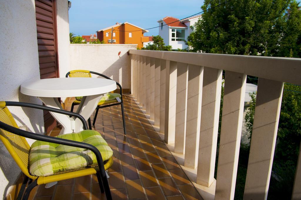 Apartments Ruzic Podstrana Luaran gambar